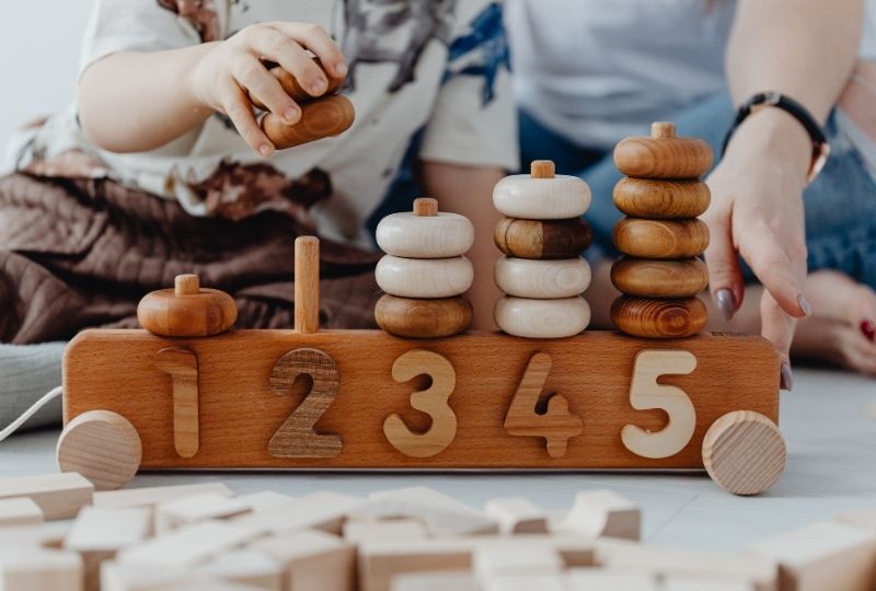 Caminhonetes e veículos de brinquedo os mais populares